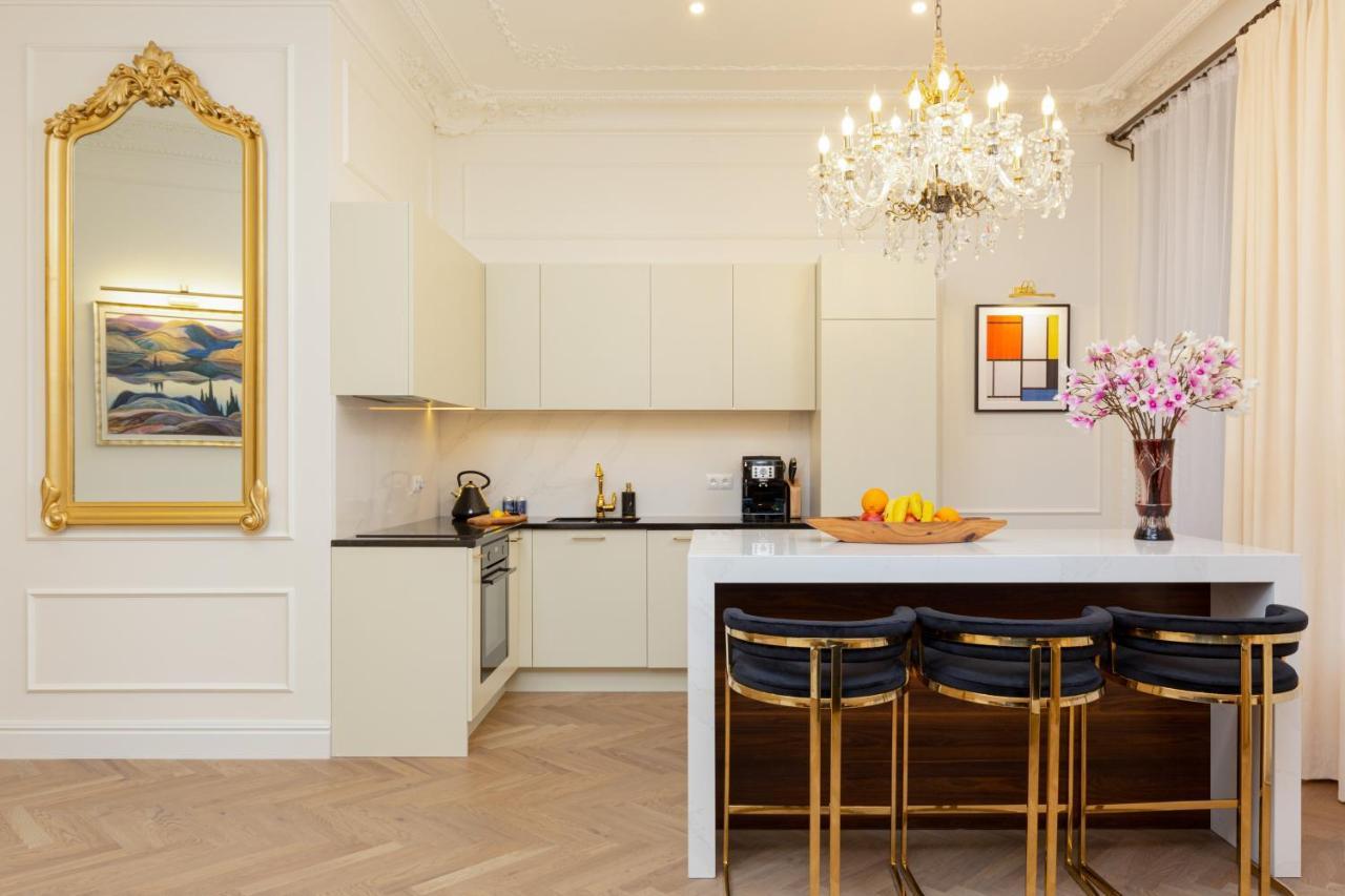 Royal Apartment Kopernika By Renters Prestige Varsavia Esterno foto