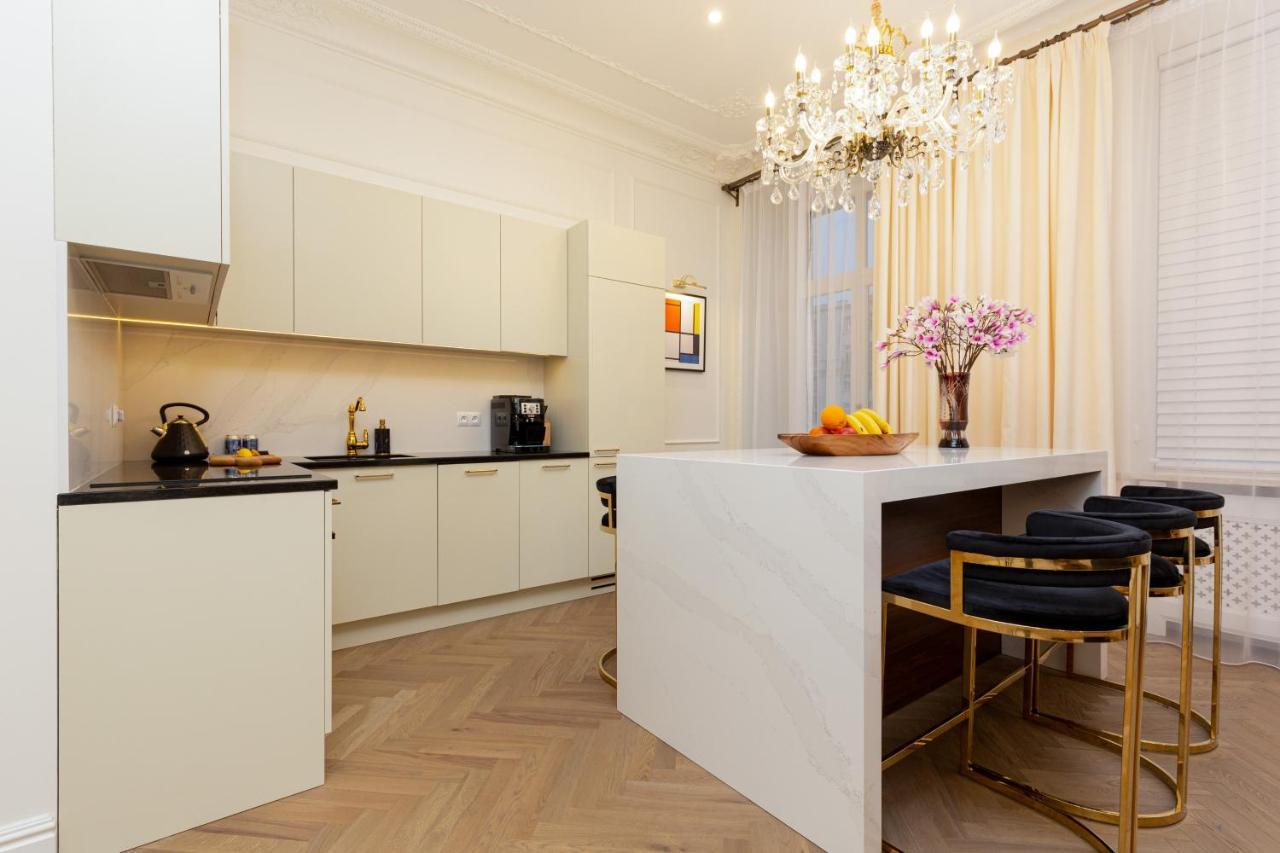 Royal Apartment Kopernika By Renters Prestige Varsavia Esterno foto