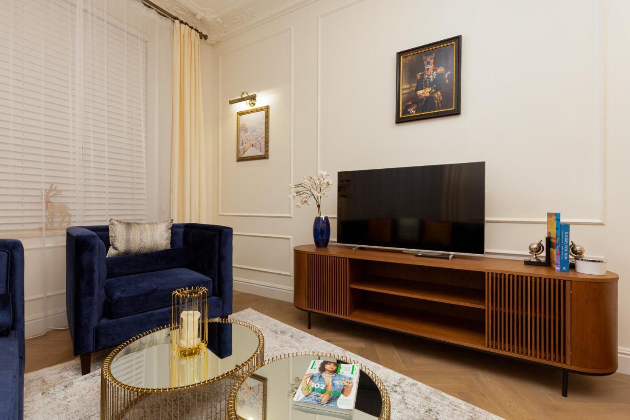 Royal Apartment Kopernika By Renters Prestige Varsavia Esterno foto
